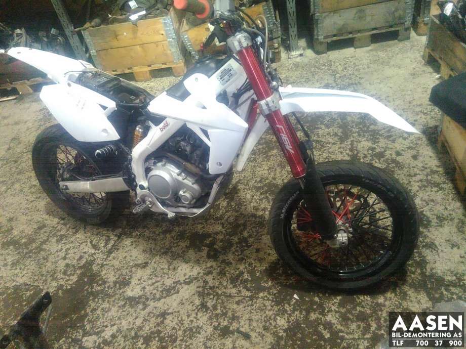 MC Moped Rieju 0-->> , Motorkode: WR4, Girkassekode: 
