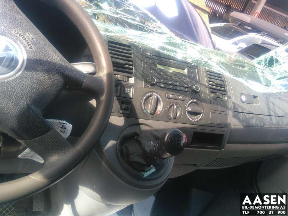 VW Transporter / Caravelle 2003-2009 (Fase 1) (T5) (T5), Motorkode: BNZ, Girkassekode: JFS