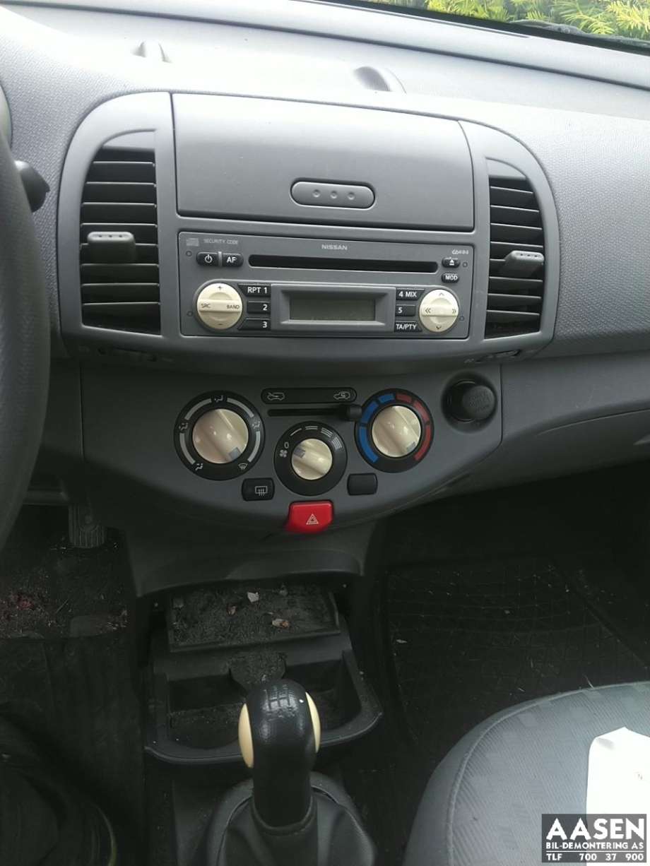 Nissan Micra 2003-2010 (K12) (K12), Motorkode: CR10, Girkassekode: