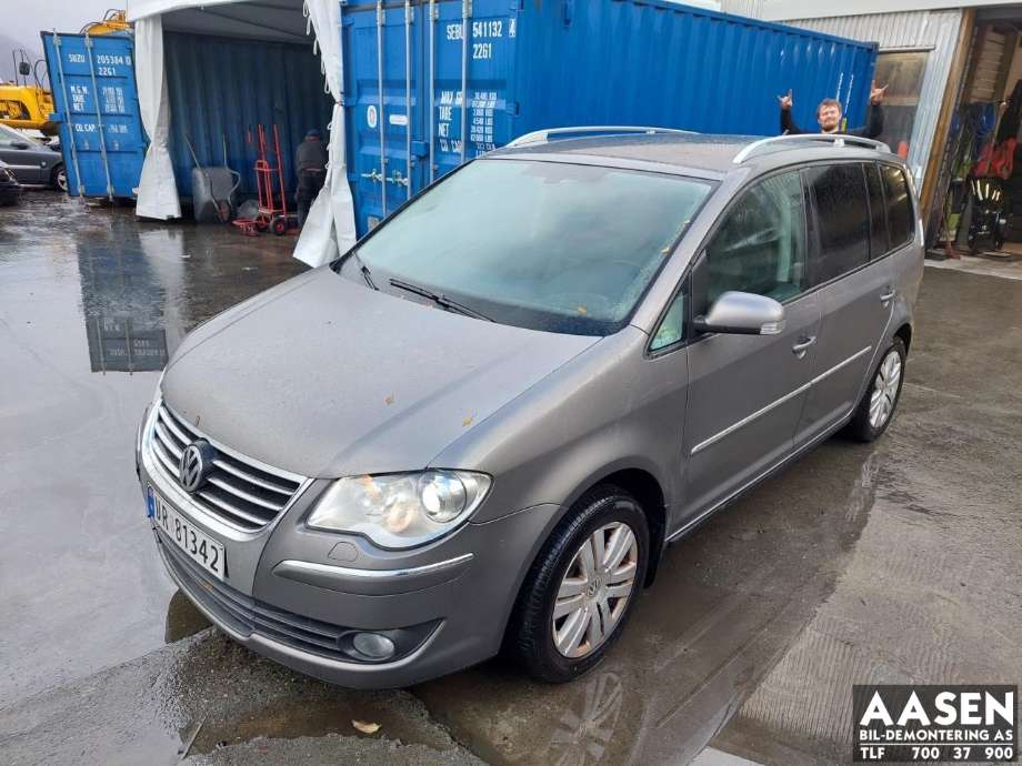 VW Touran 2007-2010 (Type I, Fase 2) , Motorkode: BLS, Girkassekode: LKF