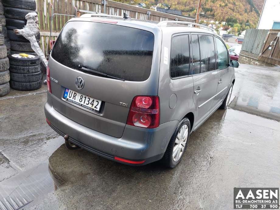 VW Touran 2007-2010 (Type I, Fase 2) , Motorkode: BLS, Girkassekode: LKF