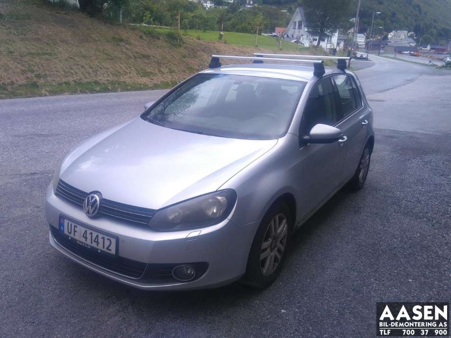 VW Golf VI 2008-2012 , Motorkode: CBA, Girkassekode: KRM
