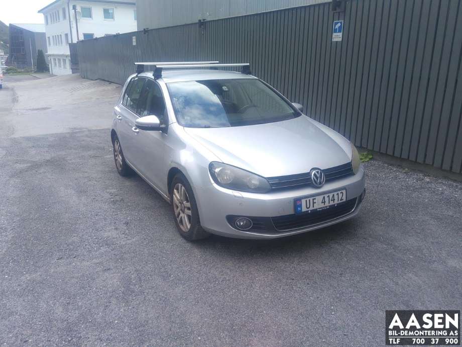 VW Golf VI 2008-2012 , Motorkode: CBA, Girkassekode: KRM