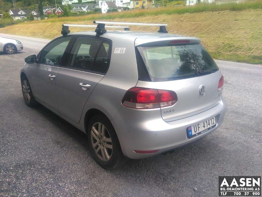 VW Golf VI 2008-2012 , Motorkode: CBA, Girkassekode: KRM