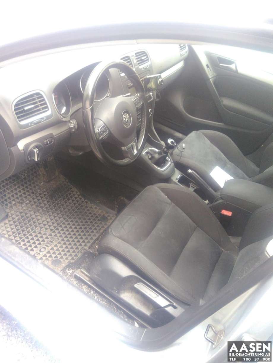 VW Golf VI 2008-2012 , Motorkode: CBA, Girkassekode: KRM