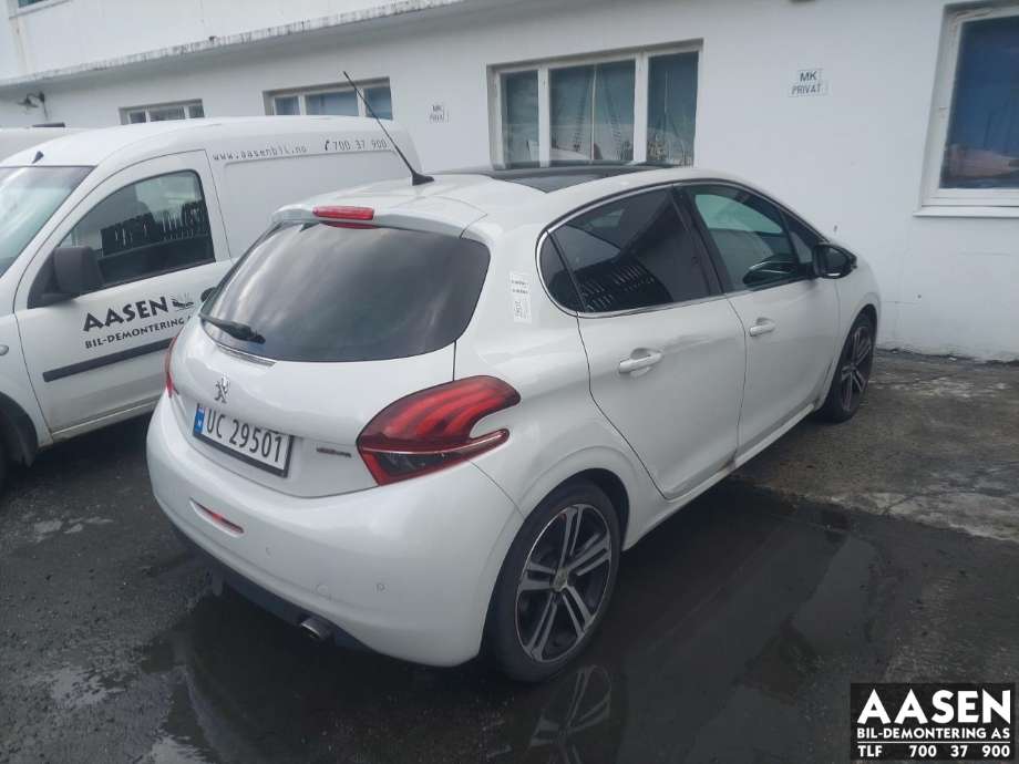 Peugeot 208 2012-2019 (Type I) , Motorkode: HN01, Girkassekode: 