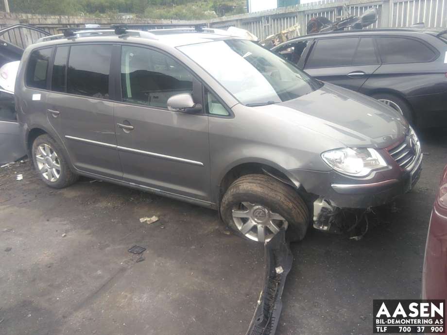 VW Touran 2007-2010 (Type I, Fase 2) , Motorkode: BLS, Girkassekode: JYK
