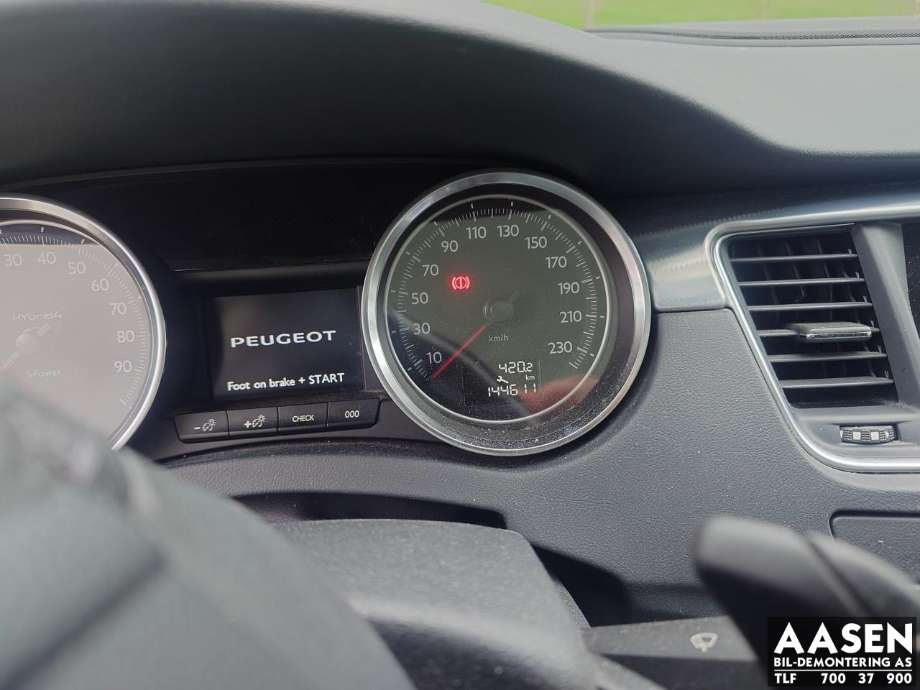 Peugeot 508 2011-2014 (Type I, Fase 1) , Motorkode: RH02, Girkassekode: 