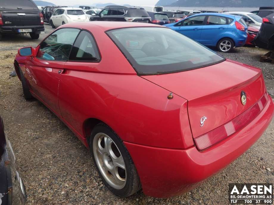 Alfa Romeo GTV 1995-2003 , Motorkode: 162.01, Girkassekode: 