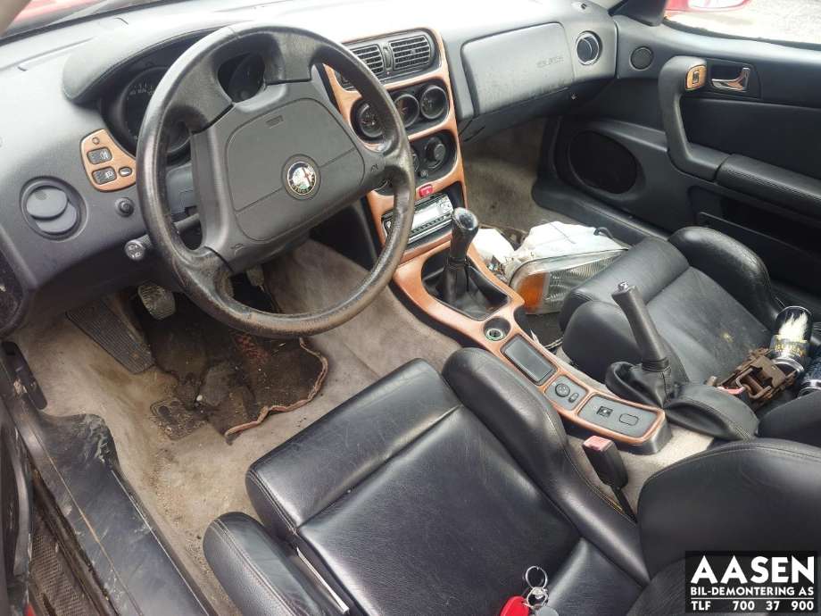 Alfa Romeo GTV 1995-2003 , Motorkode: 162.01, Girkassekode: 