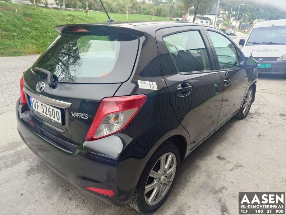 Toyota Yaris 2012-2014 (Type III, Fase 1) , Motorkode: 1NR-FE, Girkassekode: 