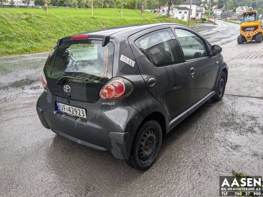 Toyota Aygo 2005-2014 (Type I) , Motorkode: 1KR-FE, Girkassekode: 
