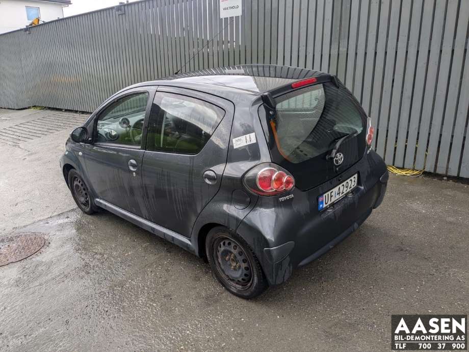 Toyota Aygo 2005-2014 (Type I) , Motorkode: 1KR-FE, Girkassekode: 