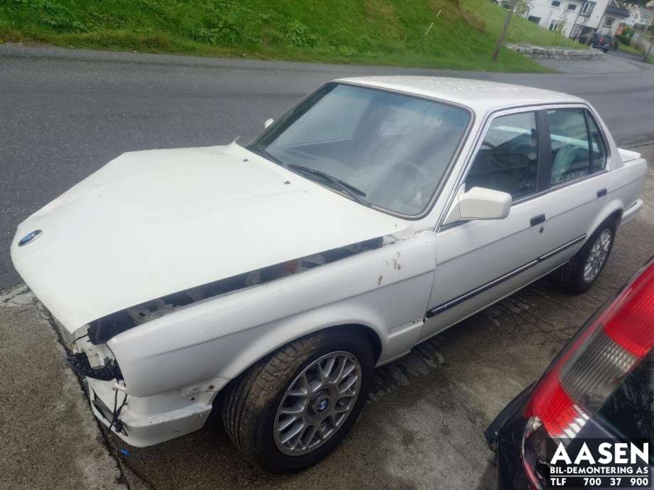 BMW 3-Serie 1983-1993 (E30) (E30), Motorkode: M20-B20, Girkassekode: 