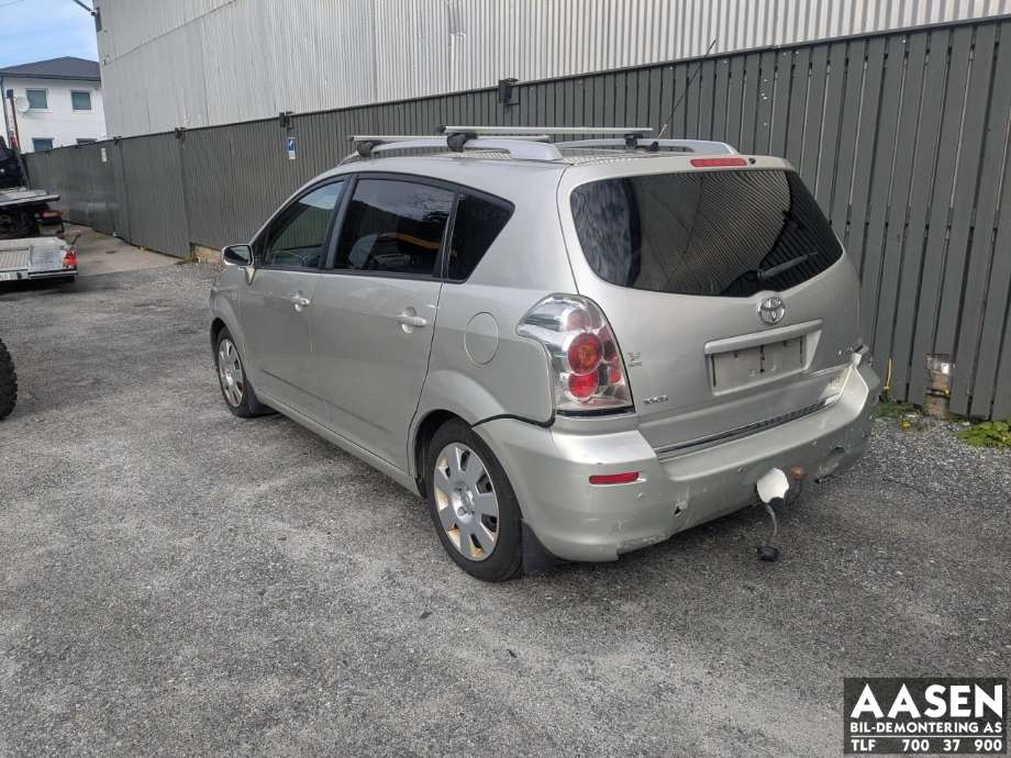 Toyota Verso 2004-2009 (Type II) , Motorkode: 2AD-FTV, Girkassekode: 