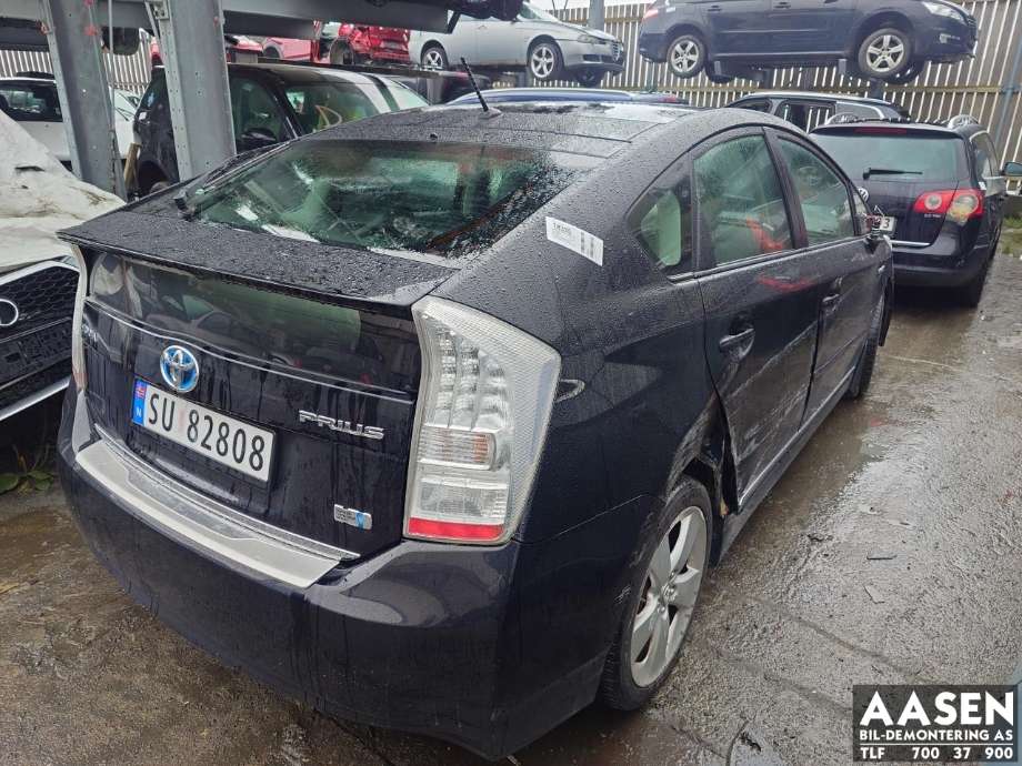 Toyota Prius 2009-2016 (Type III) (COMBI) (COMBI), Motorkode: 2ZR-FXE, Girkassekode: 