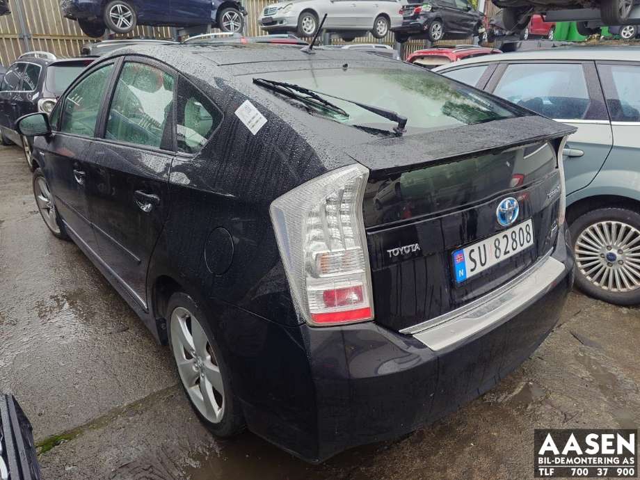 Toyota Prius 2009-2016 (Type III) (COMBI) (COMBI), Motorkode: 2ZR-FXE, Girkassekode: 