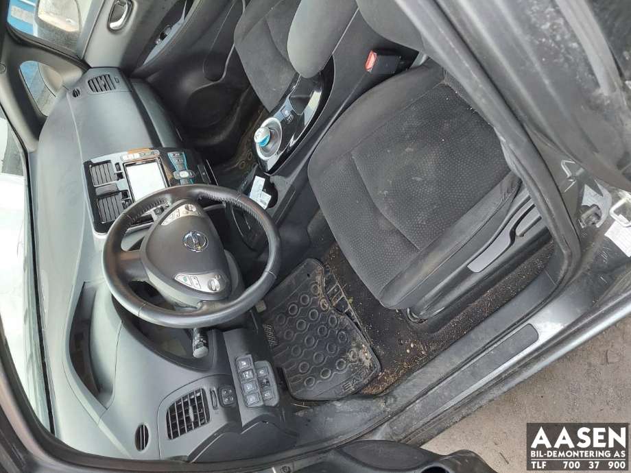 Nissan Leaf 2011-2017 (Type I) , Motorkode: EM57, Girkassekode: 