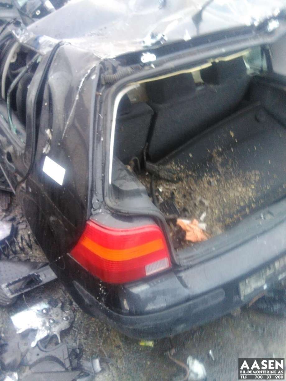 VW Golf IV 1998-2003 , Motorkode: AKL, Girkassekode: DUU