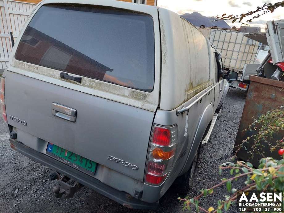 Mazda BT-50 2007-2013 , Motorkode: WLAA-02-300A, Girkassekode: 