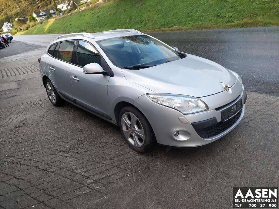 Renault Megane 2009-2016 Type III , Motorkode: K9K H8, Girkassekode: JR5 (337)