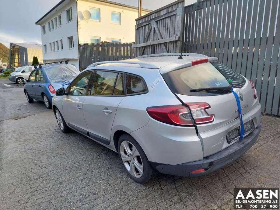 Renault Megane 2009-2016 Type III , Motorkode: K9K H8, Girkassekode: JR5 (337)