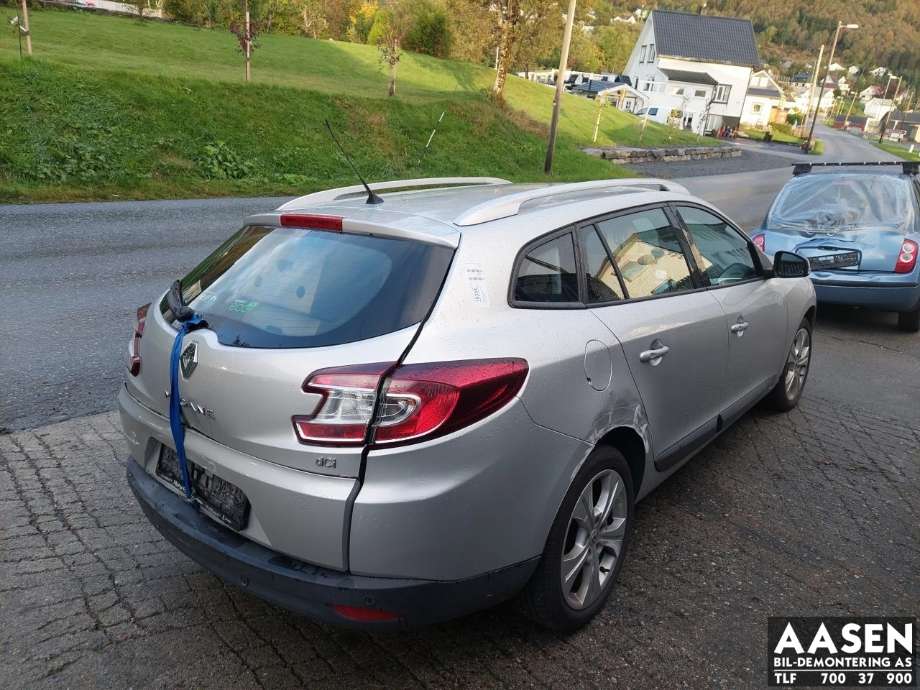 Renault Megane 2009-2016 Type III , Motorkode: K9K H8, Girkassekode: JR5 (337)
