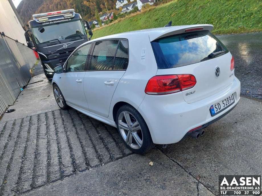 VW Golf VI 2008-2012 , Motorkode: CFFB, Girkassekode: LHD