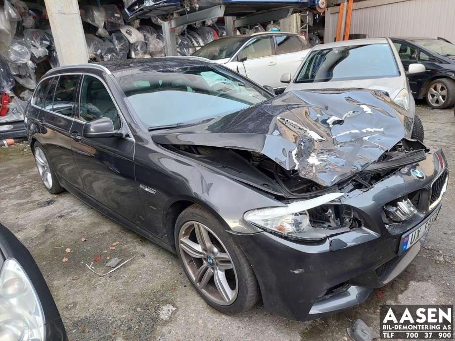 BMW 5-Serie 2010-2017 (F10/F11) (F10/F11), Motorkode: N47D20C, Girkassekode: 
