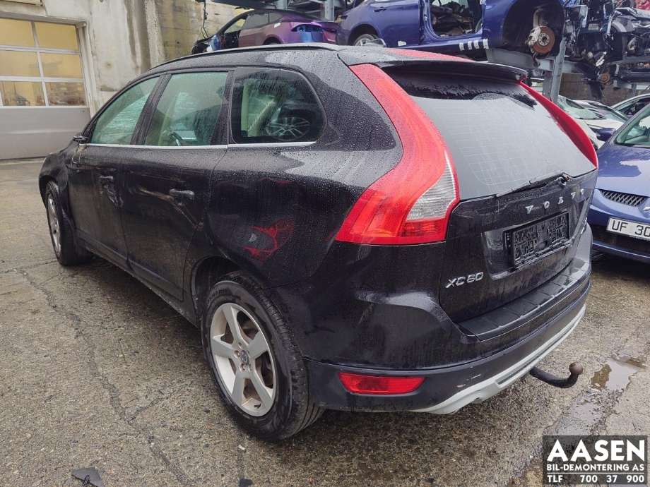 Volvo XC60 2008-2013 (Type I, Fase 1) , Motorkode: D5244T15, Girkassekode: 1283165