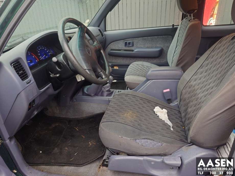 Toyota Hilux 2002-2005 , Motorkode: 2KD-FTV, Girkassekode: 