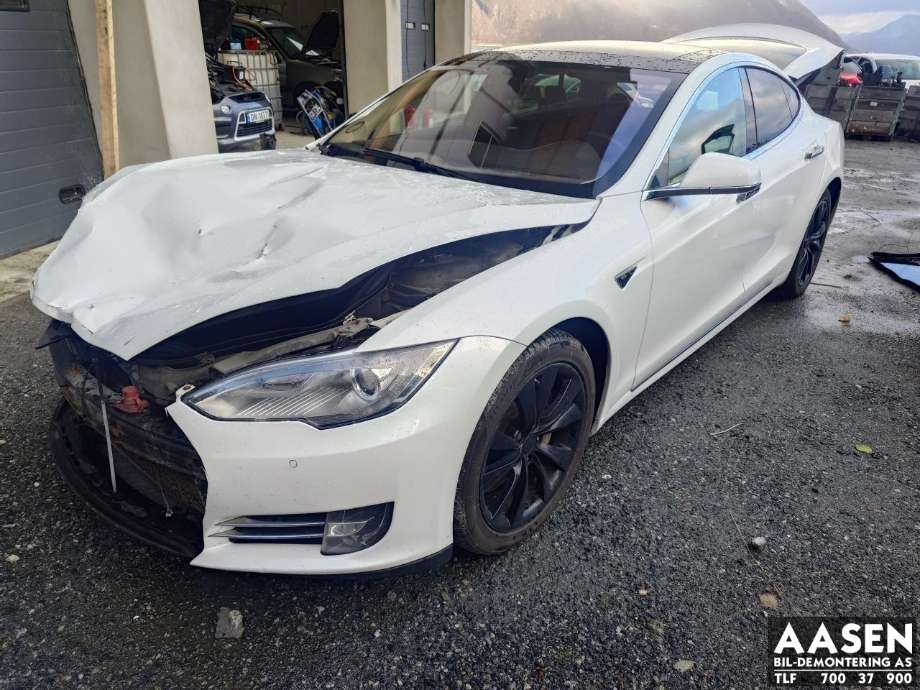 Tesla Model S 2013-2016 (Fase 1) , Motorkode: L1S, Girkassekode: 