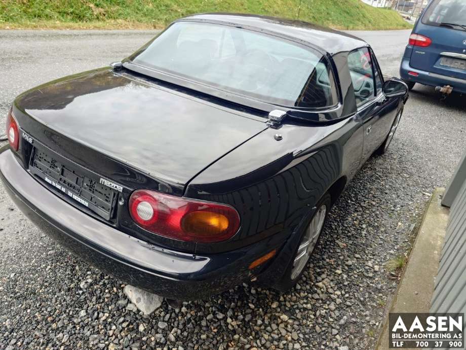 Mazda MX-5 1989-1998 (Type I) , Motorkode: B6, Girkassekode: 