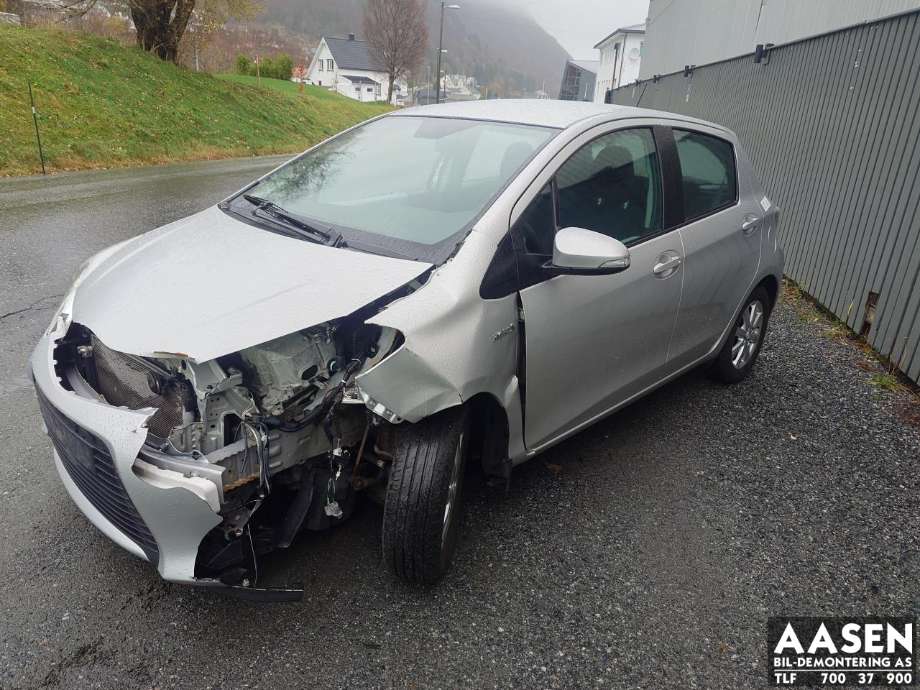 Toyota Yaris 2012-2014 (Type III, Fase 1) , Motorkode: 1NZ-FXE, Girkassekode: 