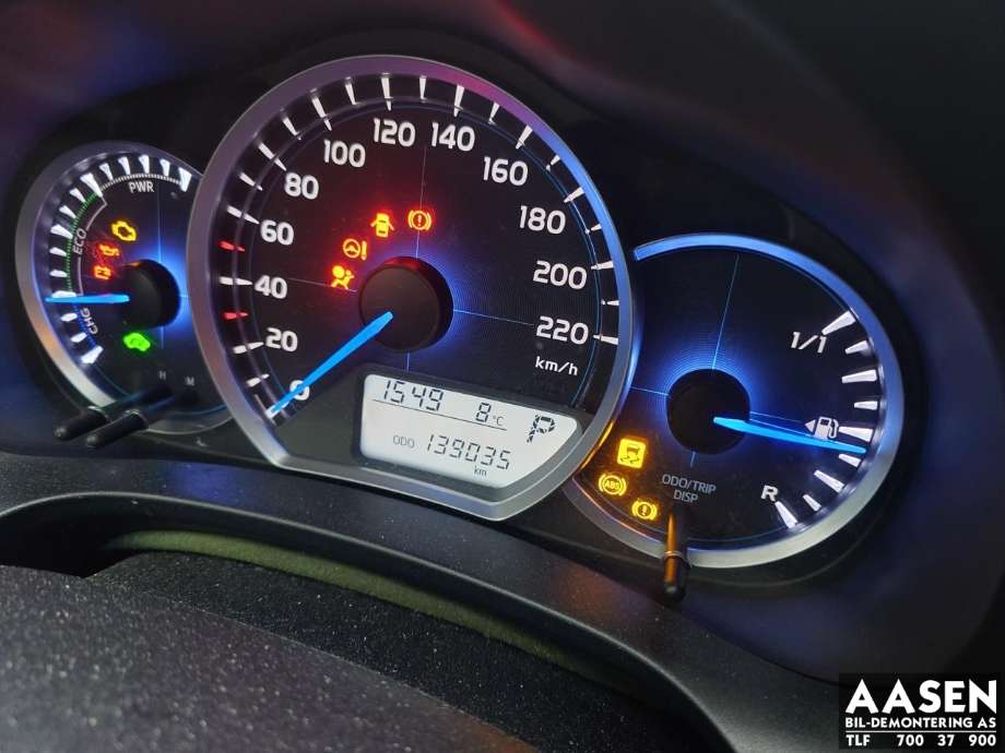 Toyota Yaris 2012-2014 (Type III, Fase 1) , Motorkode: 1NZ-FXE, Girkassekode: 