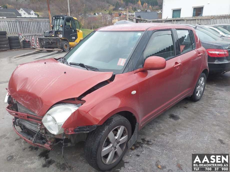 Suzuki Swift 2005-2010 , Motorkode: M13A-2100989, Girkassekode: 