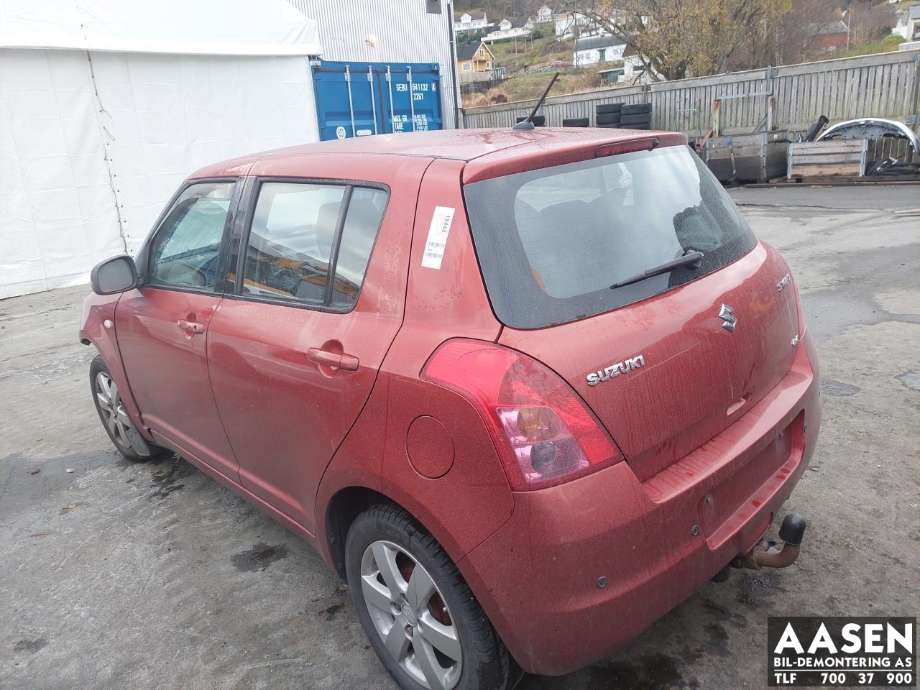 Suzuki Swift 2005-2010 , Motorkode: M13A-2100989, Girkassekode: 