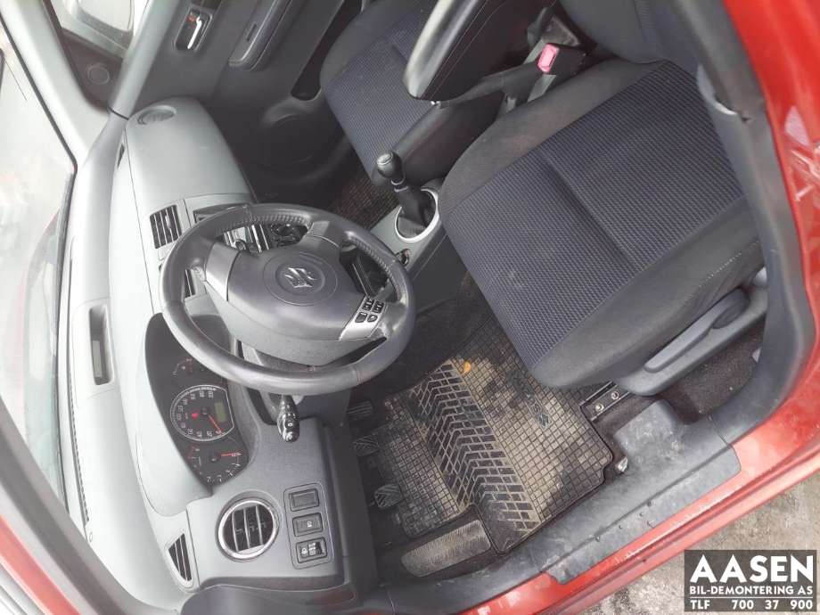 Suzuki Swift 2005-2010 , Motorkode: M13A-2100989, Girkassekode: 
