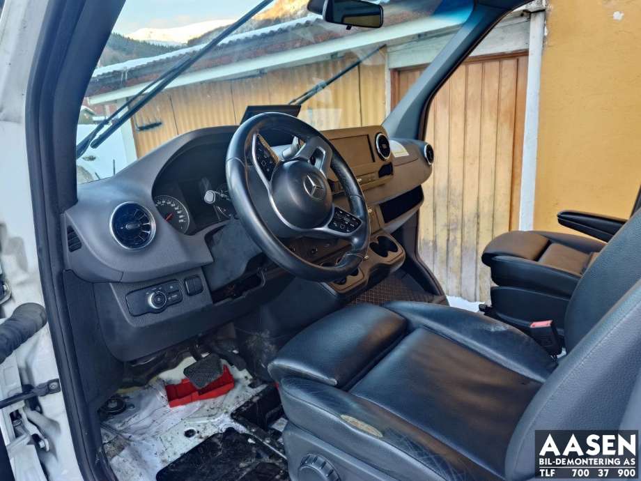 Mercedes Sprinter 2018-->> (907/910) (907/910), Motorkode: 651 958, Girkassekode: 
