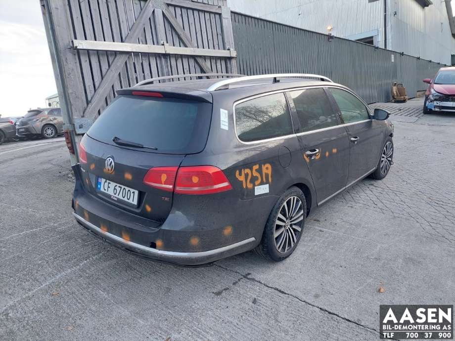 VW Passat 2011-2015 (B7) (B7), Motorkode: CDAA, Girkassekode: NTQ