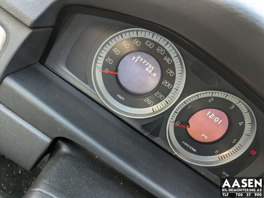 Volvo XC70 2008-2013 (Type II, Fase 1) , Motorkode: D5244T17, Girkassekode: 1283162