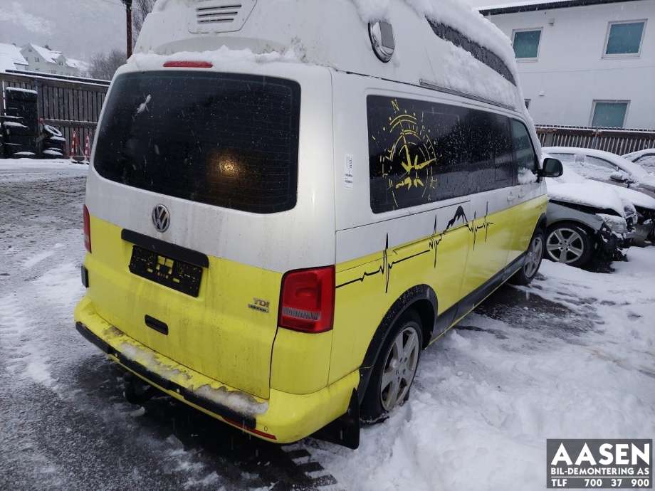 VW Transporter / Caravelle 2009-2015 (Fase 2) (T5) (T5), Motorkode: CFCA, Girkassekode: 