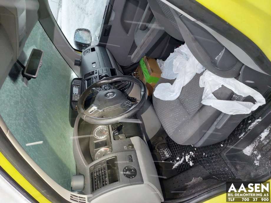 VW Transporter / Caravelle 2009-2015 (Fase 2) (T5) (T5), Motorkode: CFCA, Girkassekode: 