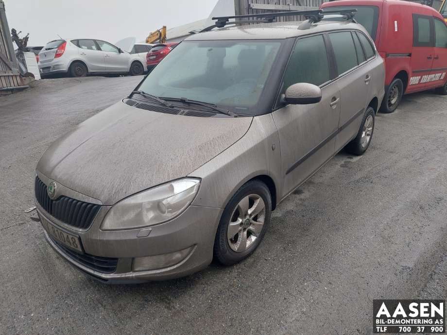 Škoda Fabia 2010-2014 (Type II, Fase 2) , Motorkode: CGPA, Girkassekode: LNR