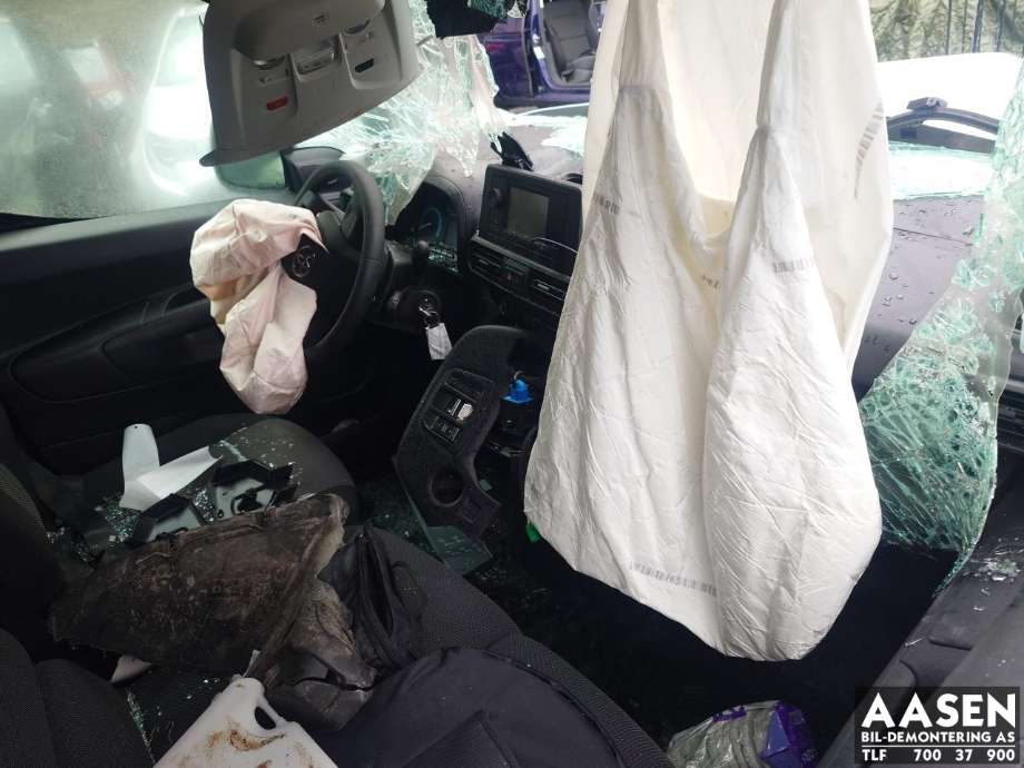 Toyota Proace City 2020-->> , Motorkode: ZK01, Girkassekode: 