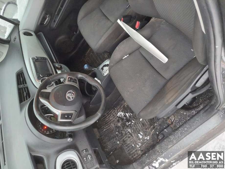 Toyota Yaris 2012-2014 (Type III, Fase 1) , Motorkode: 1NZ-FXE, Girkassekode: 