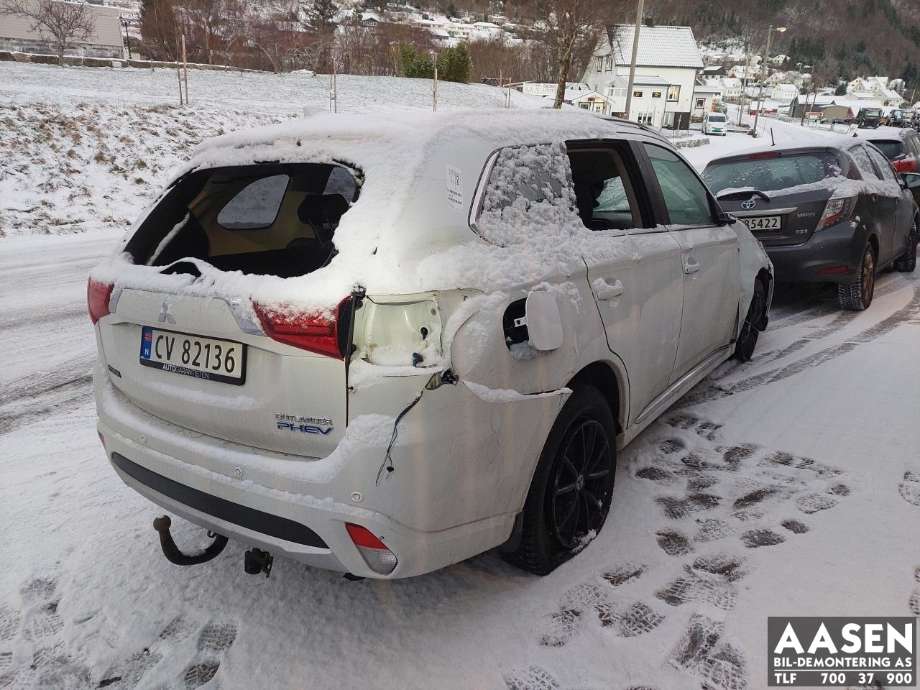 Mitsubishi Outlander 2015-->> (Type III, Fase 2) , Motorkode: 4B11|S61|Y61, Girkassekode: 