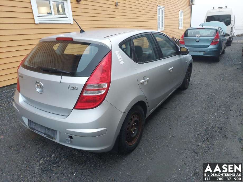 Hyundai i30 2007-2012 (Type I) , Motorkode: G4FC-GL, Girkassekode: 