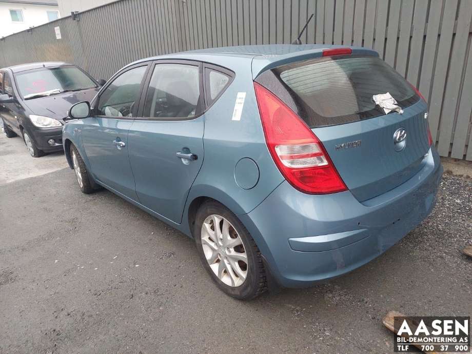Hyundai i30 2007-2012 (Type I) , Motorkode: D4FB-IPB, Girkassekode: 