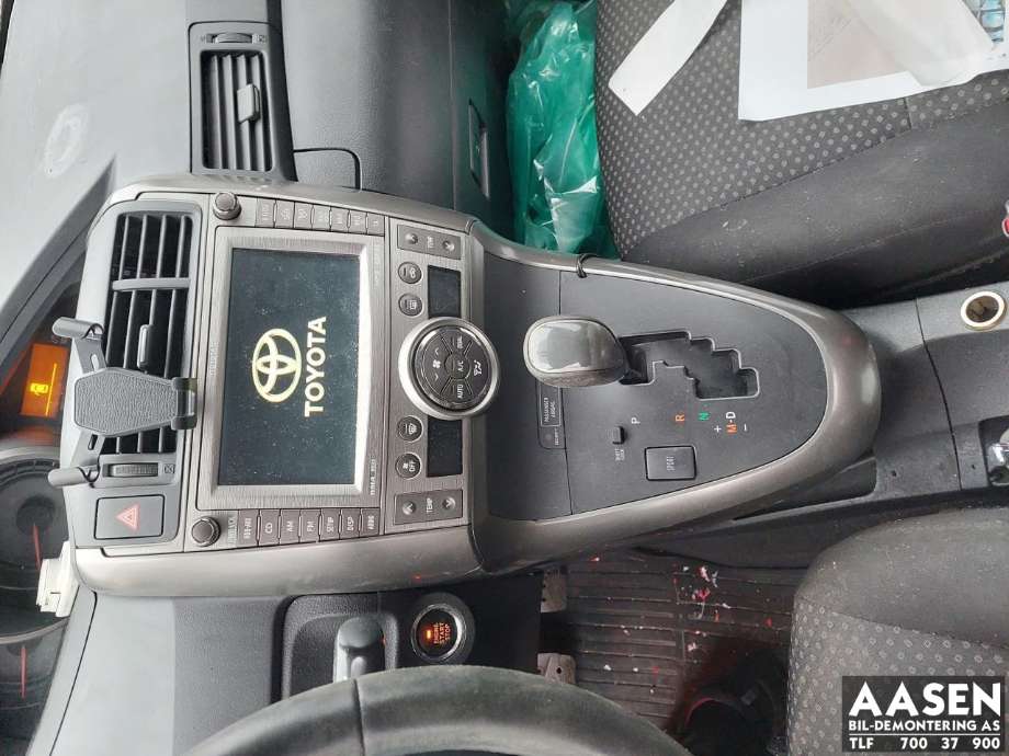 Toyota Verso 2009-2016 (Type III) , Motorkode: 2AD-FHV, Girkassekode: 
